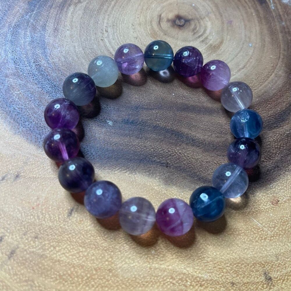 Fluorite bracelet striped layers rainbow colors stretch 13mm 7.5” natural crysta